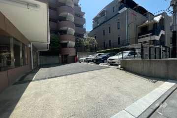 敷地内駐車場（屋外機械式）