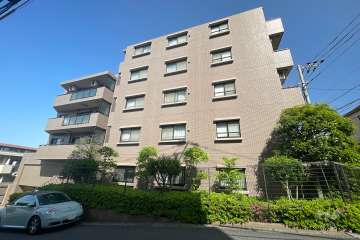 藤和シティホームズ鷺沼小台の外観（南西側から）　