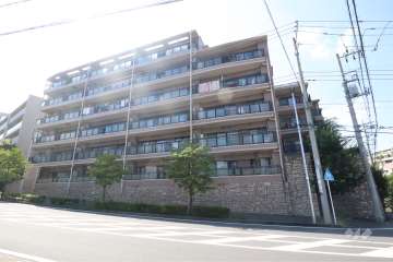 マイキャッスルたまプラーザ2の外観(南東側から)