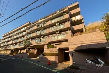 藤和ライブタウン梶ヶ谷の外観（南東側から）