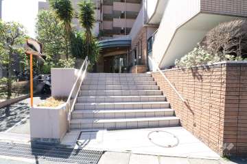 エントランスアプローチ