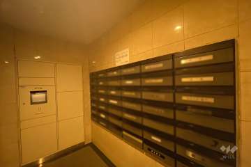 集合ポストと宅配ボックス