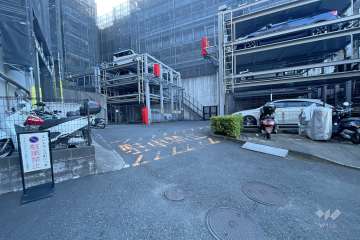 敷地内駐車場（屋外機械式）