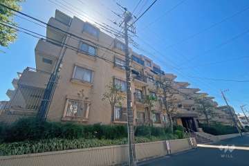 テラス宮崎台の外観（南東側から）