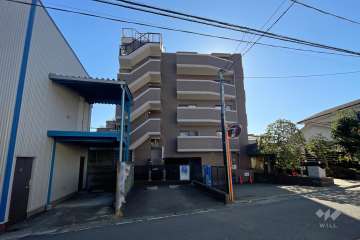 リベラル宮前平の外観（北側から）