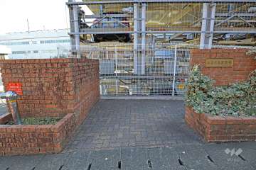 エントランスアプローチ