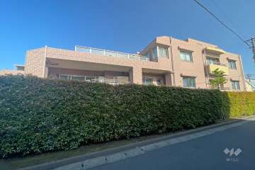 フローレンスパレス鷺沼ディヴィージの外観（北西側から）