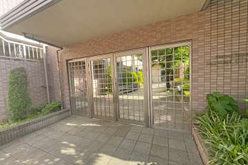 敷地の出入り口