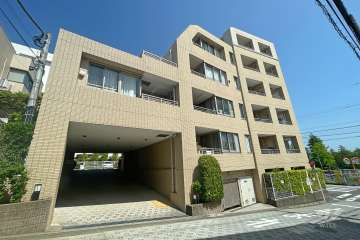 アーデルヒルズ宮前平の外観（北西側から）