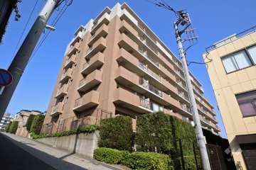 レクシオ宮前平ヒルズの外観(南西側から)