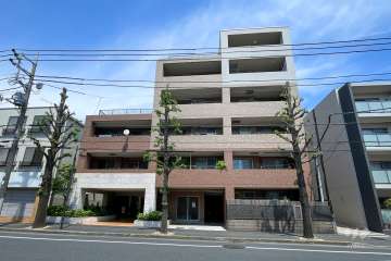 プレール鷺沼ステラプラッツの外観（南側から）　