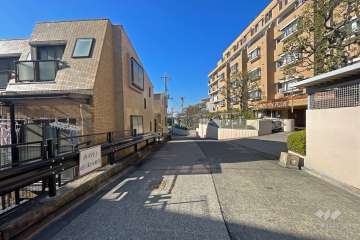 敷地の北側道路