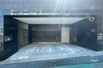 駐車場の出入り口（リングシャッター式）