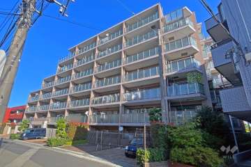 クリオ梶ヶ谷南の外観（南東側から）