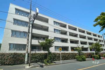 パークテラス宮前平の外観（南西側から）　
