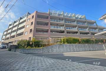 アークプラザ宮前平の外観（南東側から）