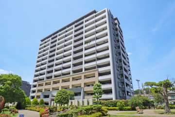 クレストシティ宮崎台の外観(南東側から)