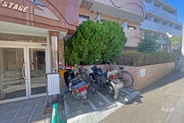 バイク置き場