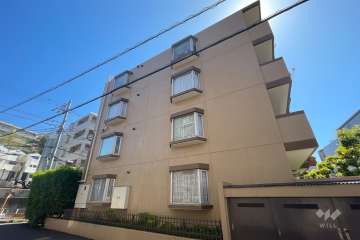 カルム宮崎台の外観（南西側から）