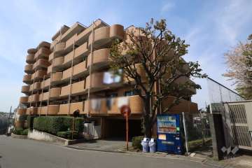 ダイアパレスグランヒル宮前の外観(北東側から)