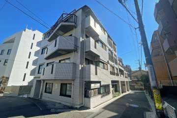 コスモ宮崎台の外観（西側から）