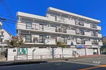 ヒルトップ鷺沼の外観（南西側から）