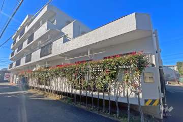 ヒルトップ鷺沼の外観（北東側から）