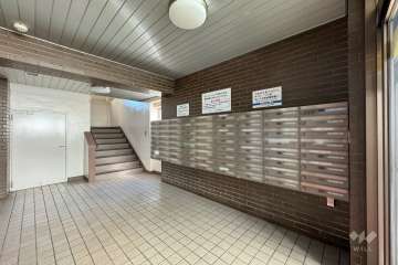 エントランスホール