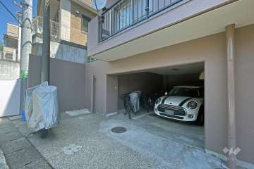 敷地内駐車場（屋内平面式）