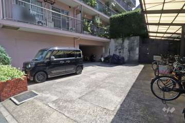 敷地内駐車場（屋外平面式）