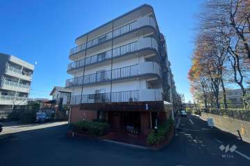 日商岩井鷺沼マンションの外観（北西側から）