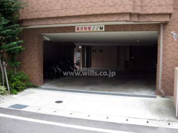 駐車場入り口