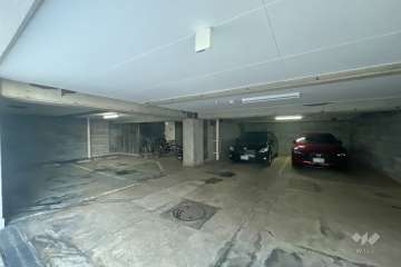 敷地内駐車場（屋内平面式）
