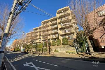 鷺沼公園スカイマンションの外観（南西側から）