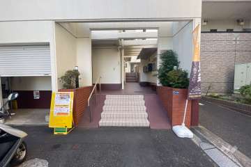 敷地の出入り口