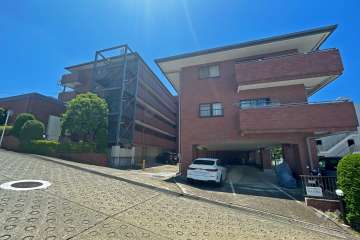 グリーンシティ鷺沼の外観（北側から）