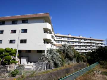 夙川台サンハイツＤ棟の外観（西側から）