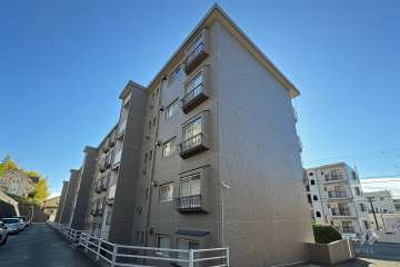 東急ドエル宮前平グリーンヒルの外観（北西側から）