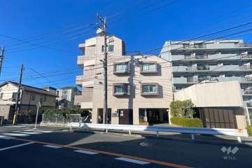 ライオンズマンション鷺沼の外観（東側から）