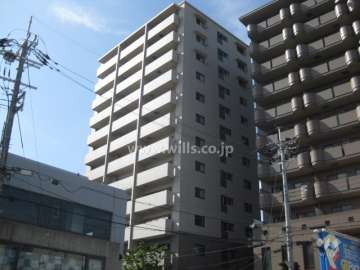 フォルム甲東園の外観（南東側から）