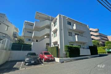 宮崎台パークホームズの外観（北西側から）