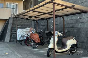 駐輪場、バイク置場