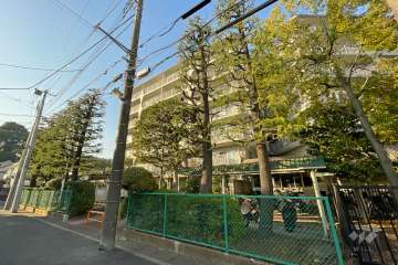 サニーハイツ梶ヶ谷の外観（南東側から）