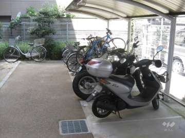バイク置き場