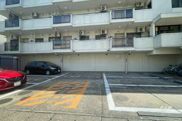 敷地内駐車場（屋外平面式）　