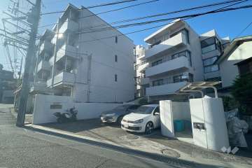 ルミネ鷺沼の外観（南東側から）　