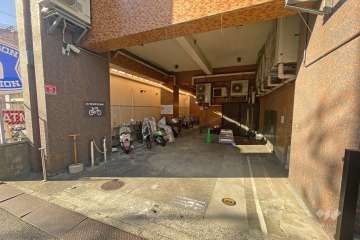 敷地内駐車場（屋外平面式）