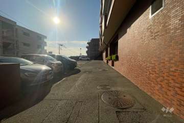 敷地内駐車場（屋外平面式）