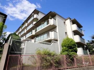 ローズハイツ西宮仁川2号棟