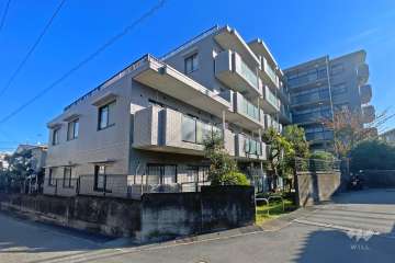 ユニーブル宮崎台の外観（南東側から）